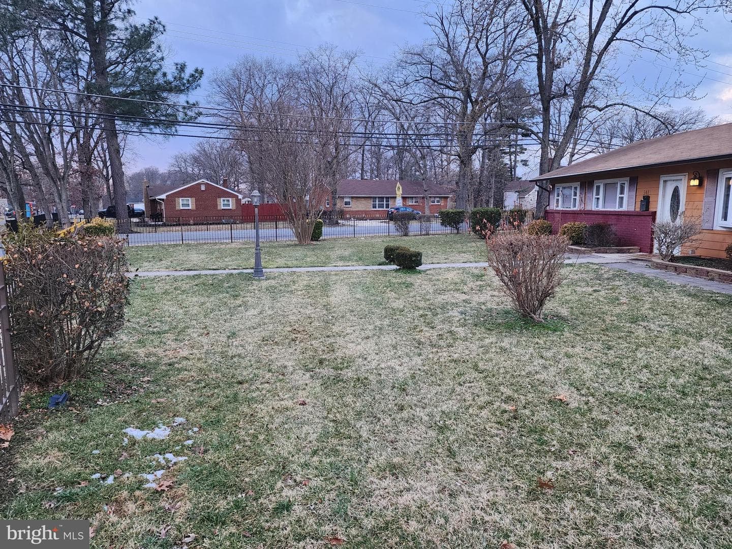 5481 Morris Avenue photo 11