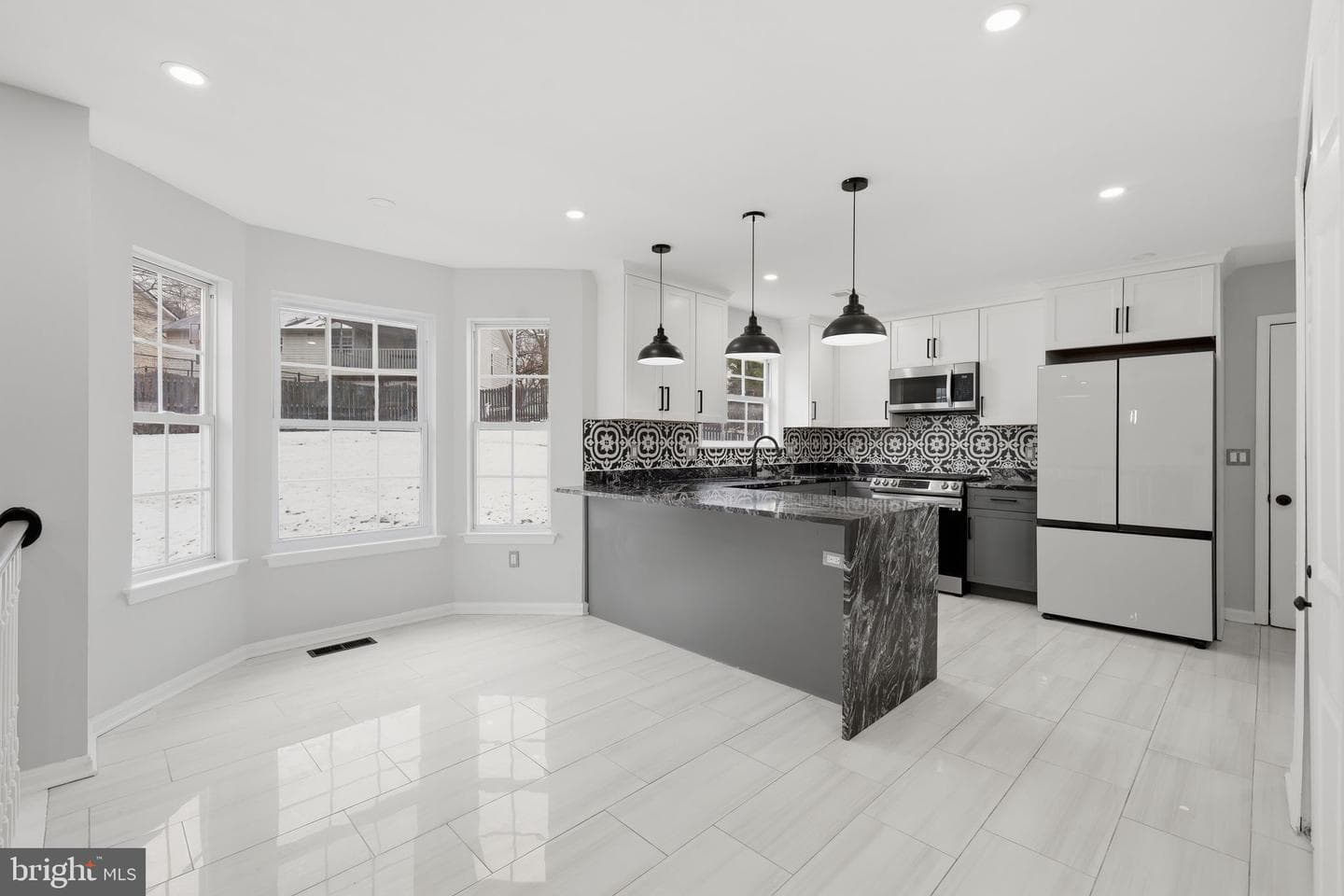 1811 Iverson Street, Oxon Hill