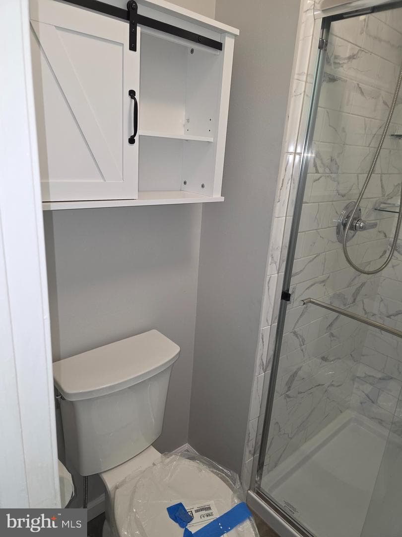 6919 Forbes Boulevard photo 23