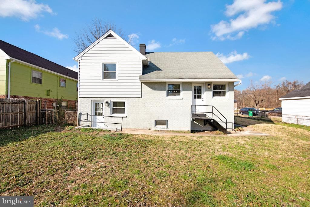 2529 Avalon Place photo 2