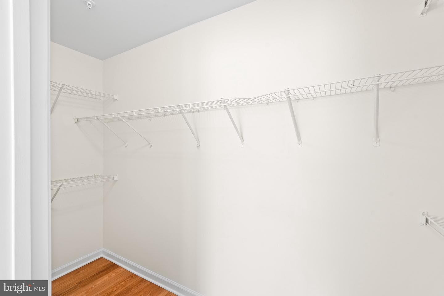 9602 Stuart Lane photo 32