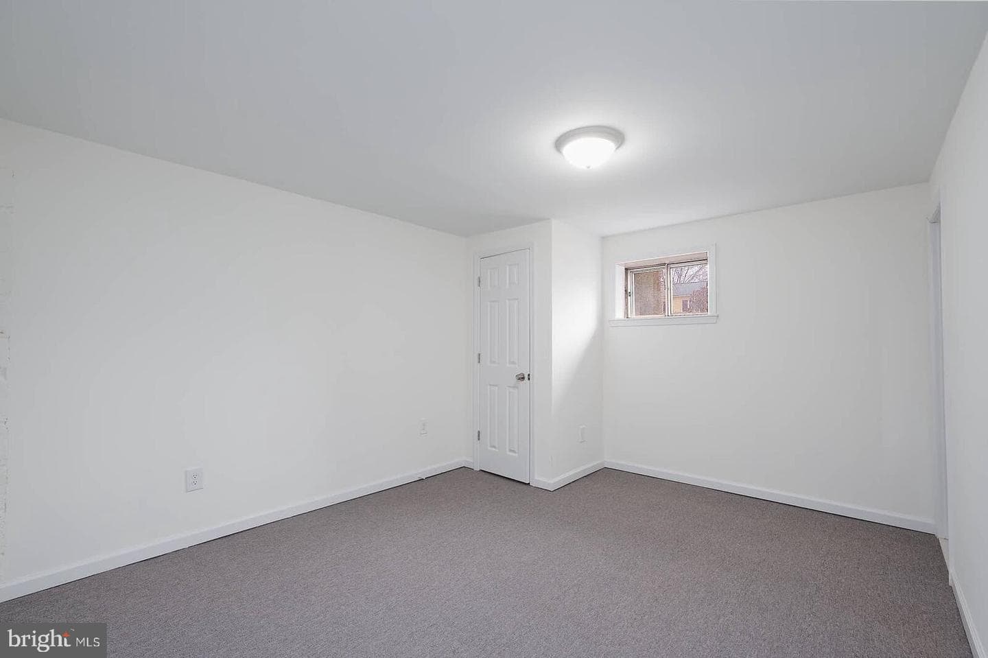7104 24th Place photo 26