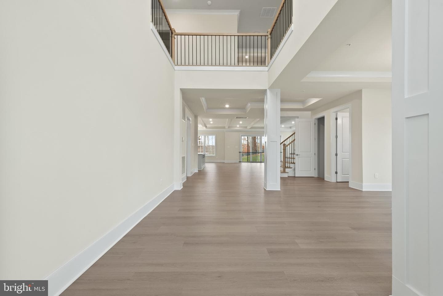 16502 Golden Crown Drive photo 4
