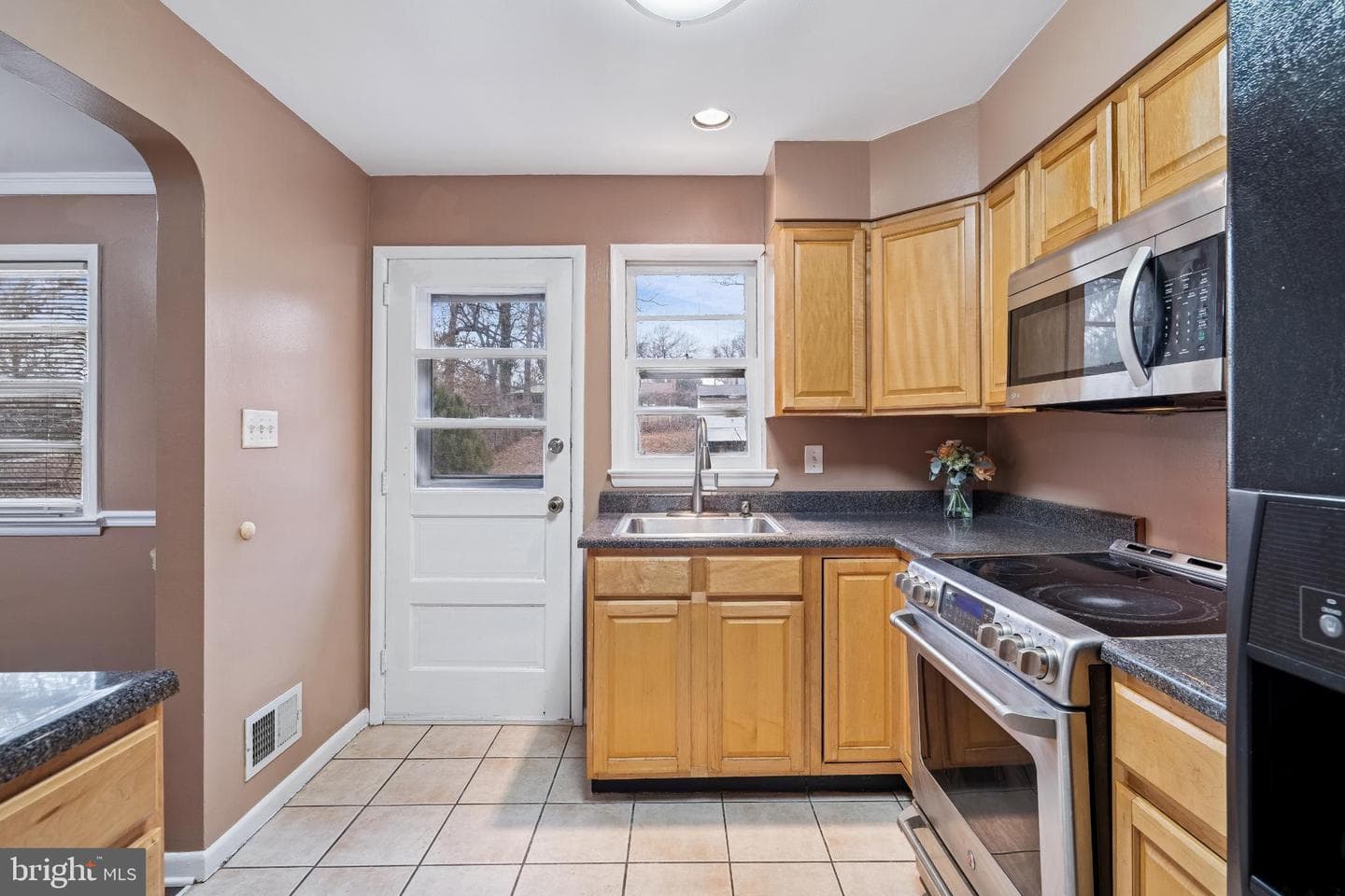 7212 Beltz Drive photo 9