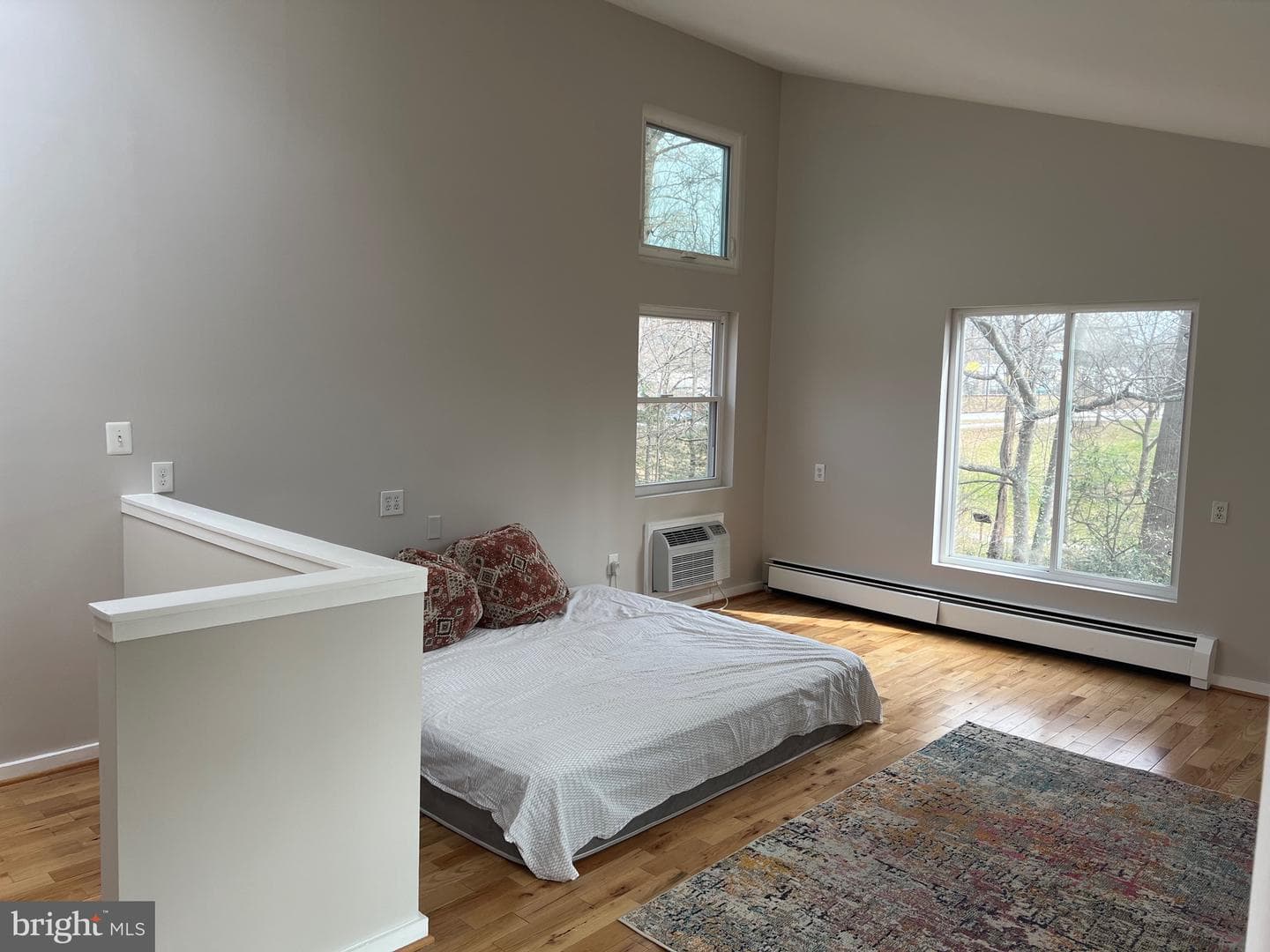 8 Lakeside Drive photo 8
