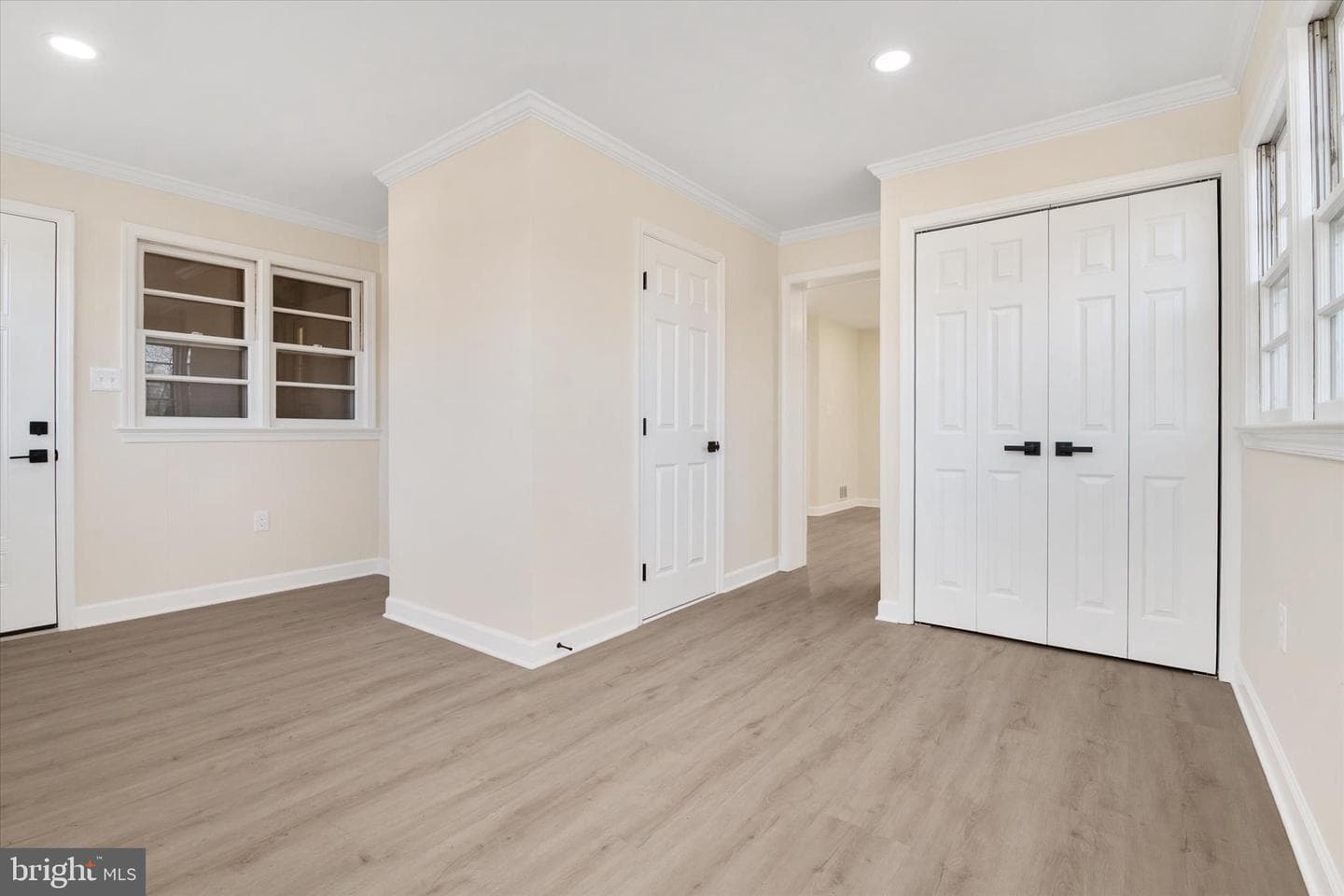 5009 Barto Avenue photo 14