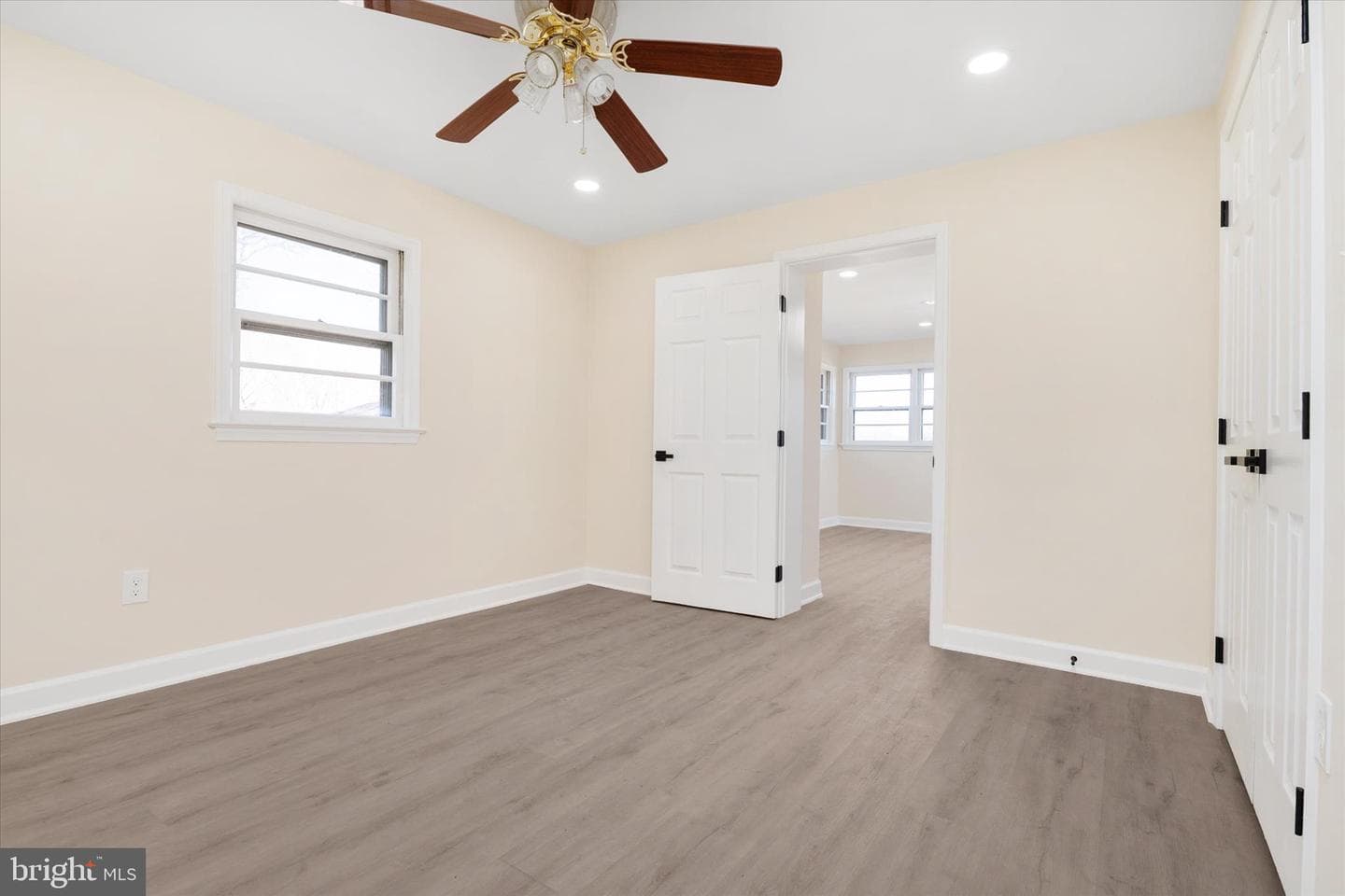 5009 Barto Avenue photo 22