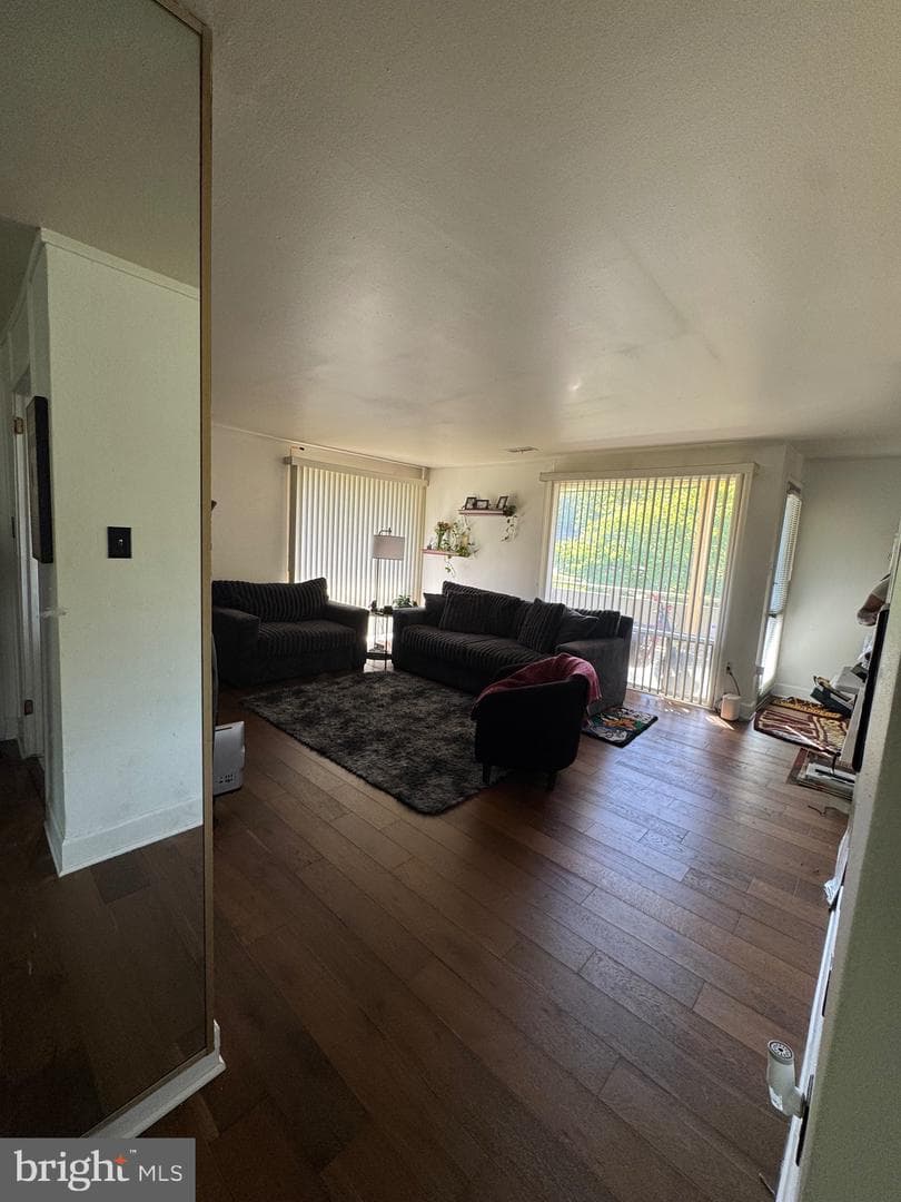 7208 Donnell Place #b photo 14
