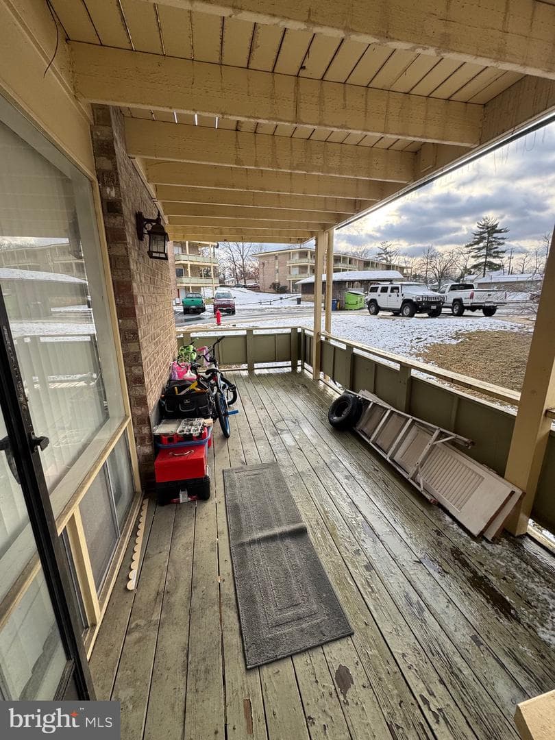 7208 Donnell Place #b photo 30