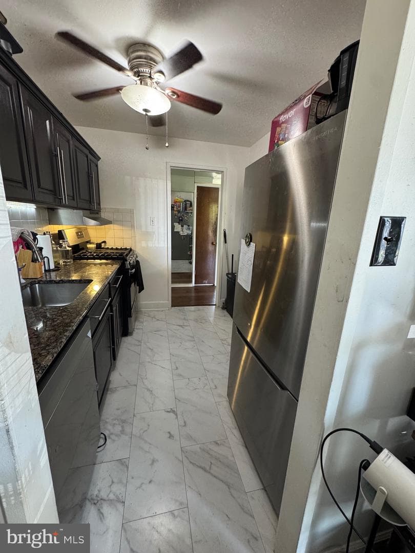 7208 Donnell Place #b photo 7