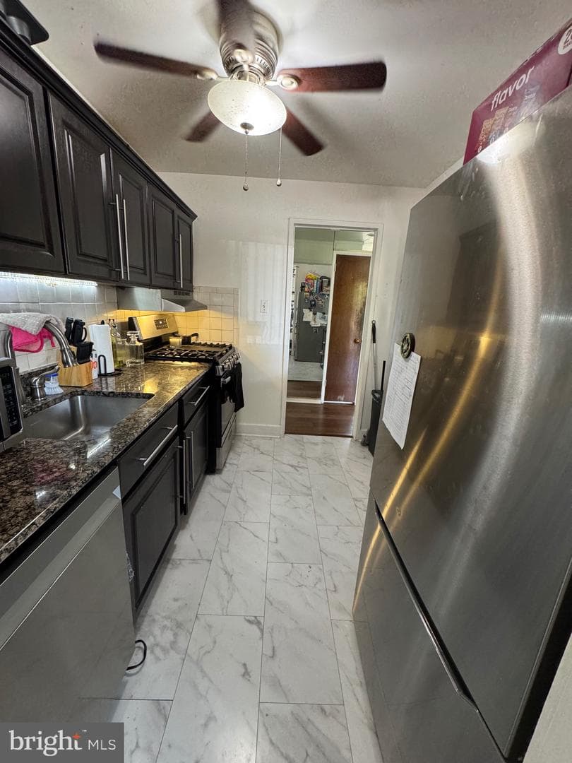 7208 Donnell Place #b photo 8