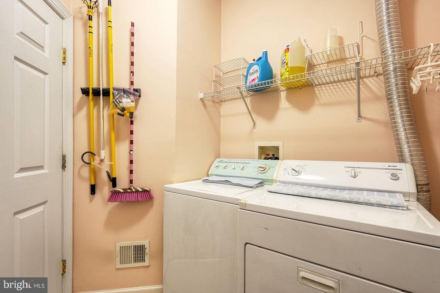 7407 Shadow Park Court photo 29