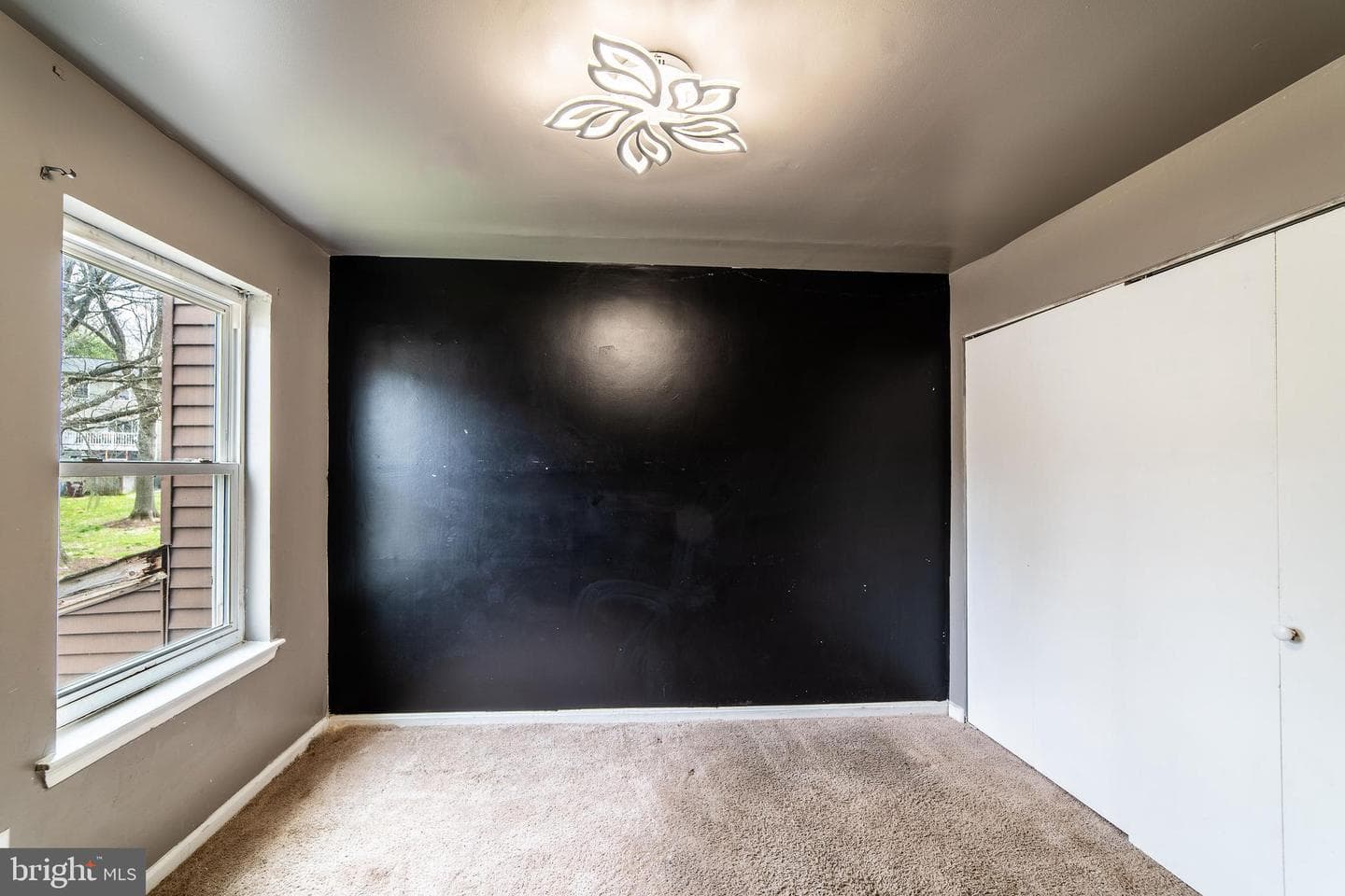5936 Applegarth Place photo 17