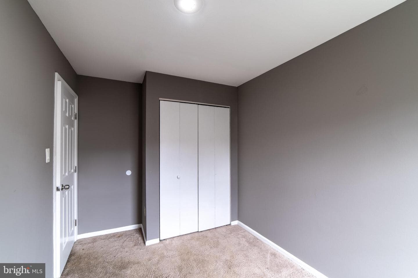 5936 Applegarth Place photo 21
