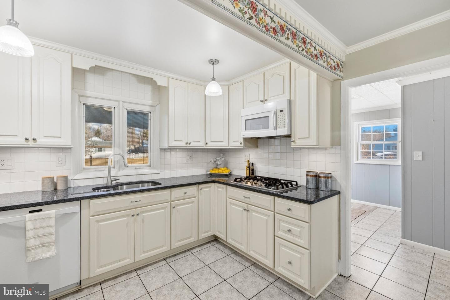 12707 Beaverdale Lane photo 13
