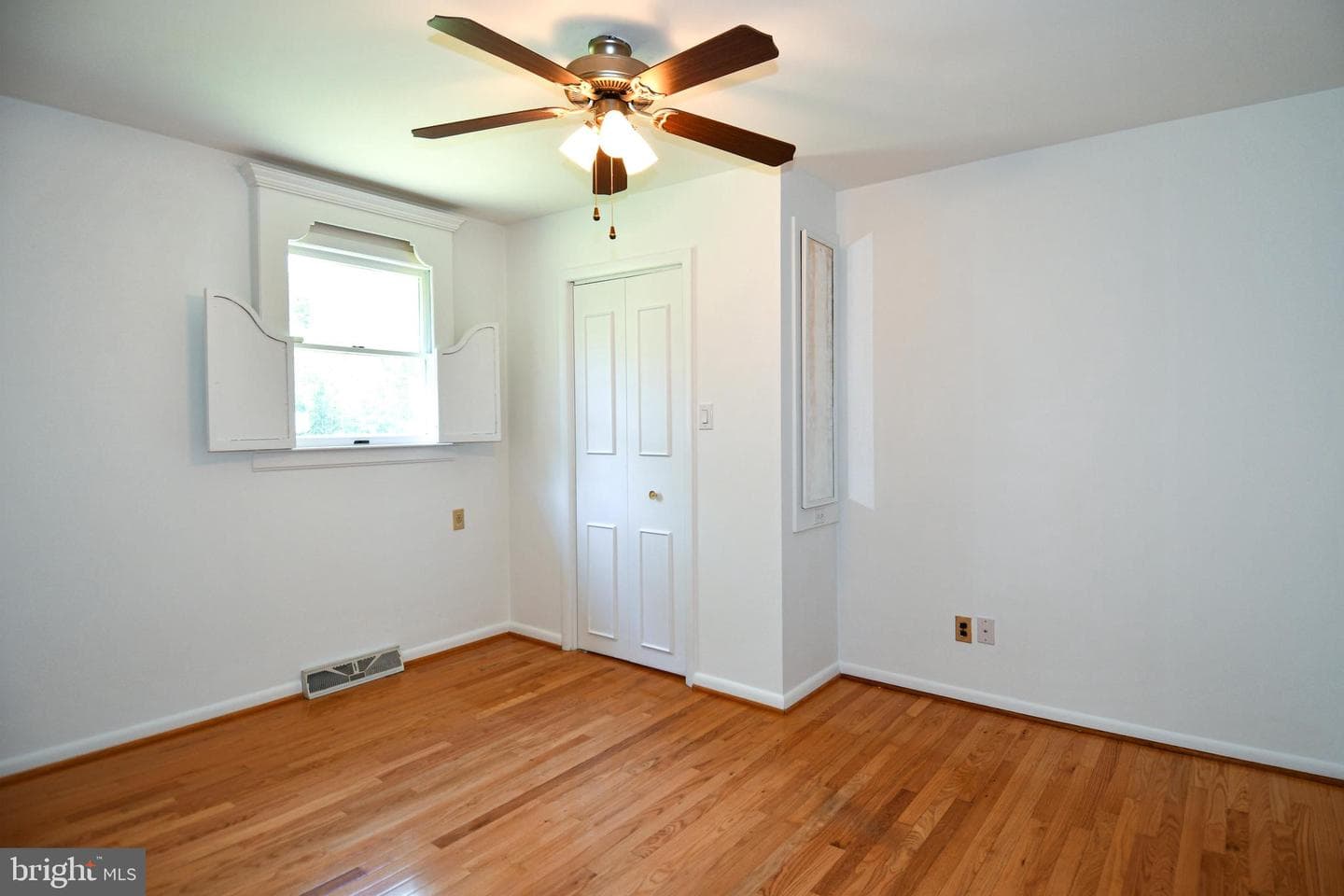 14405 Duckett Road photo 18