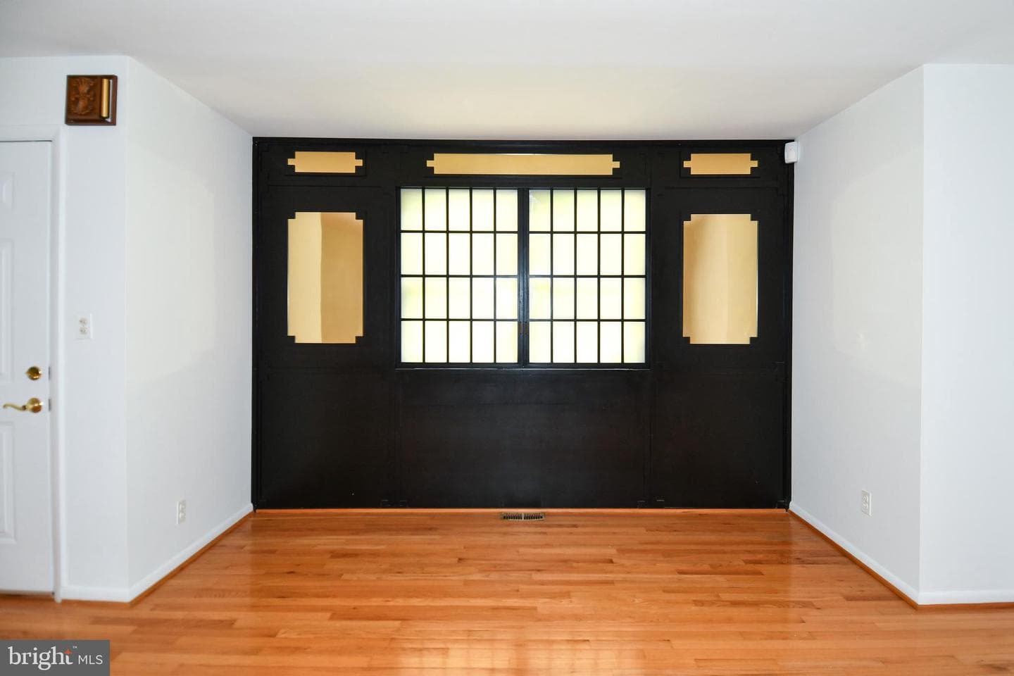14405 Duckett Road photo 6
