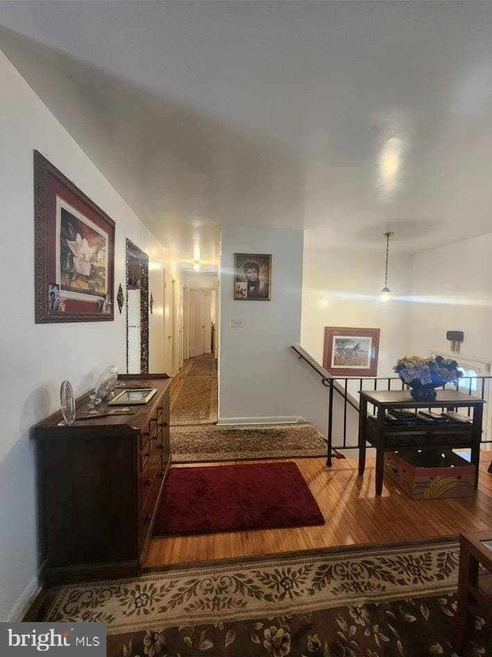 1607 Hunters Mill Avenue photo 5
