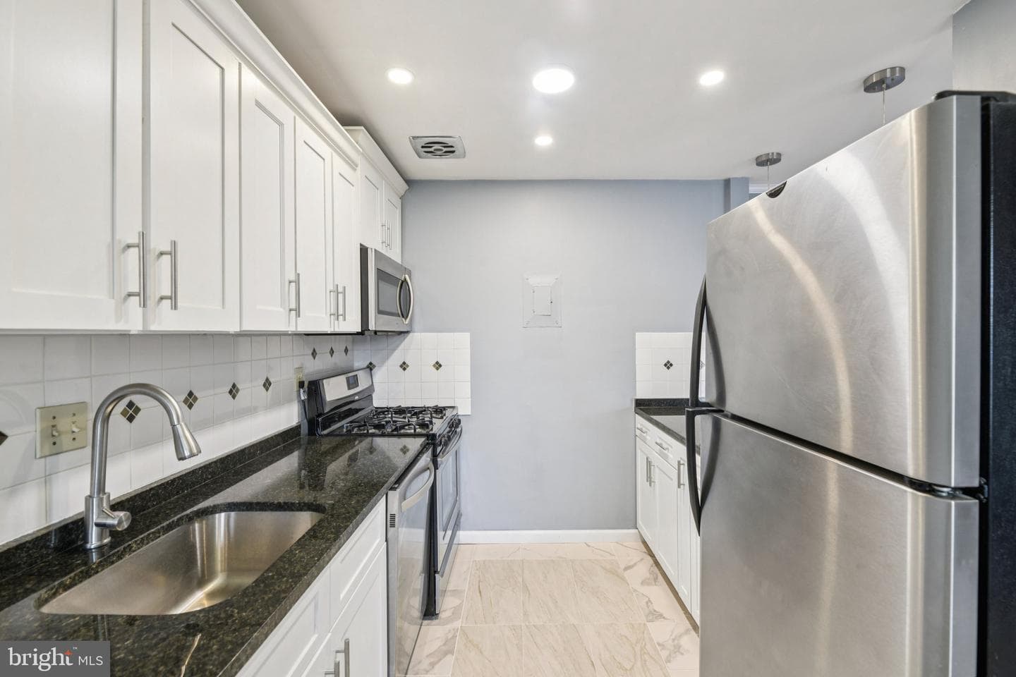 5434 85th Avenue #202 photo 11