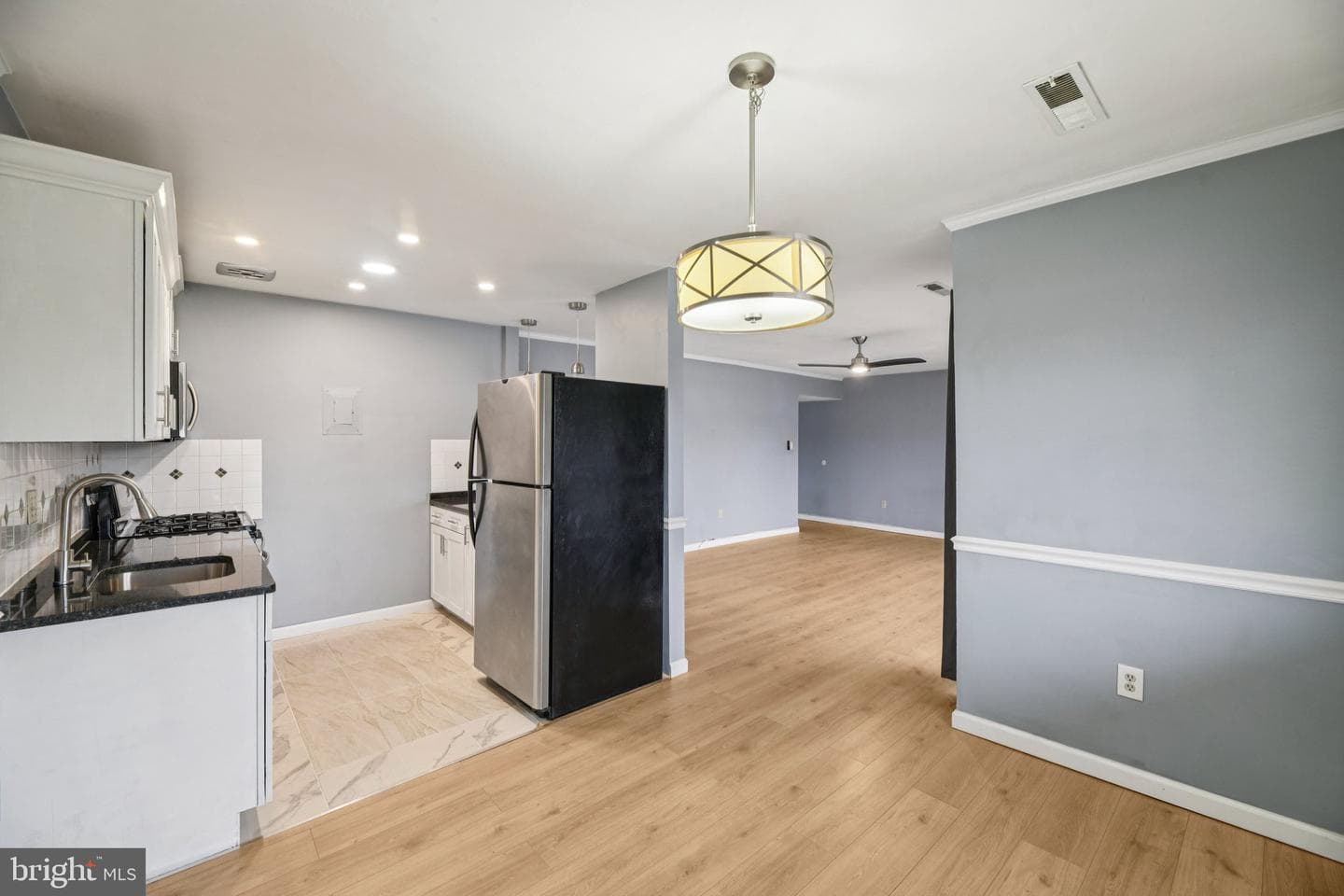 5434 85th Avenue #202 photo 9