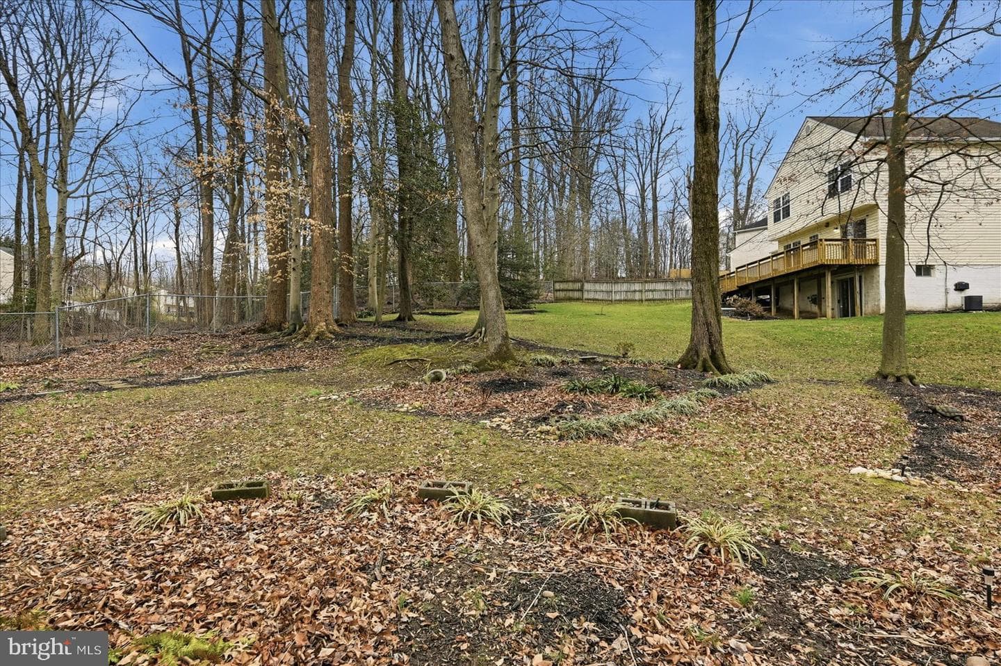 814 Buckmaster Lane photo 16