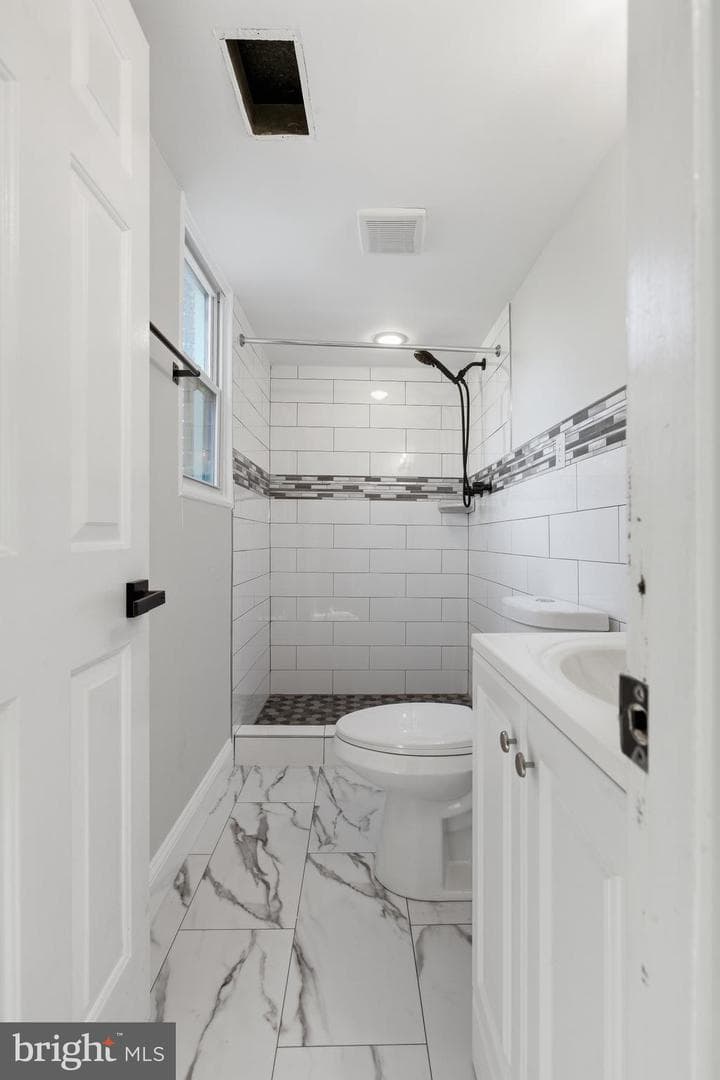 2102 Trafalgar Drive photo 29