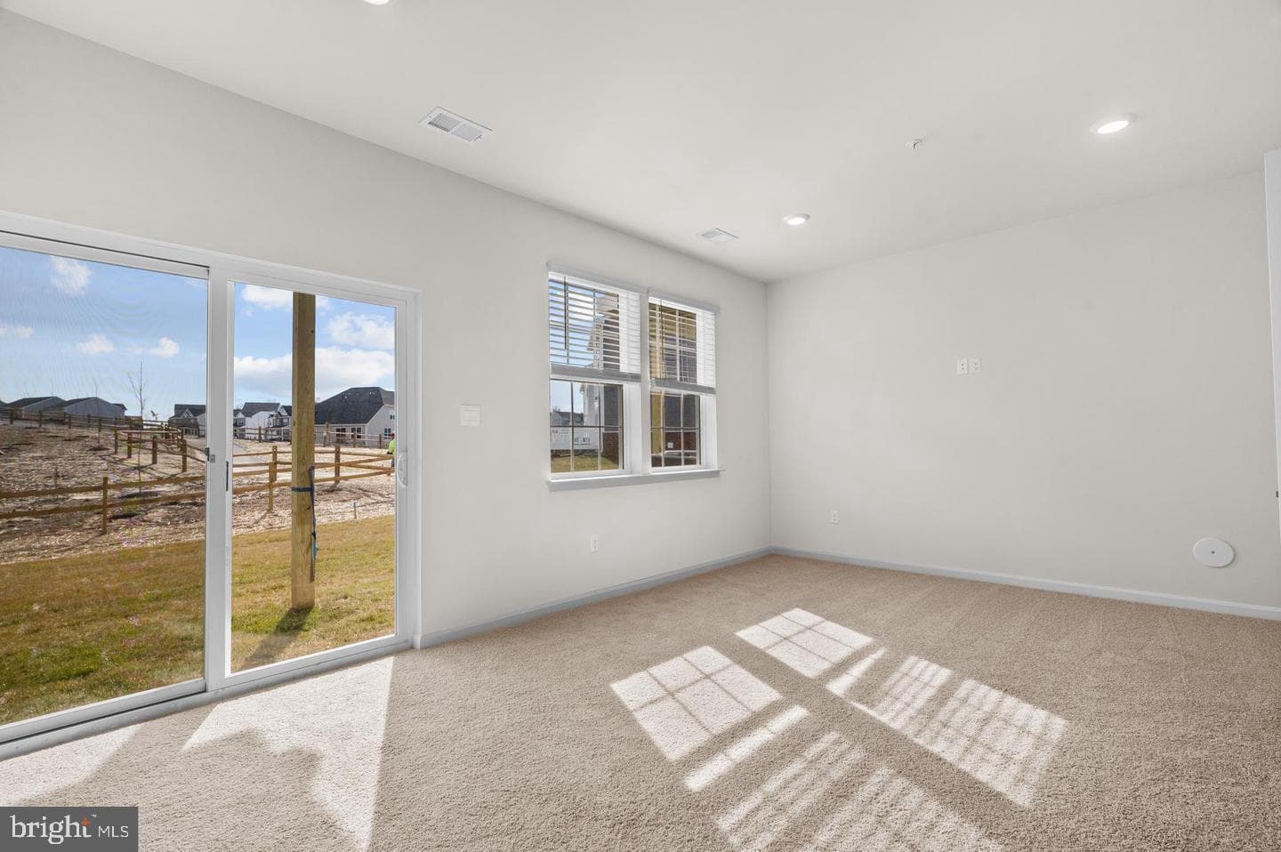 11900 Wynnifred Pl photo 35