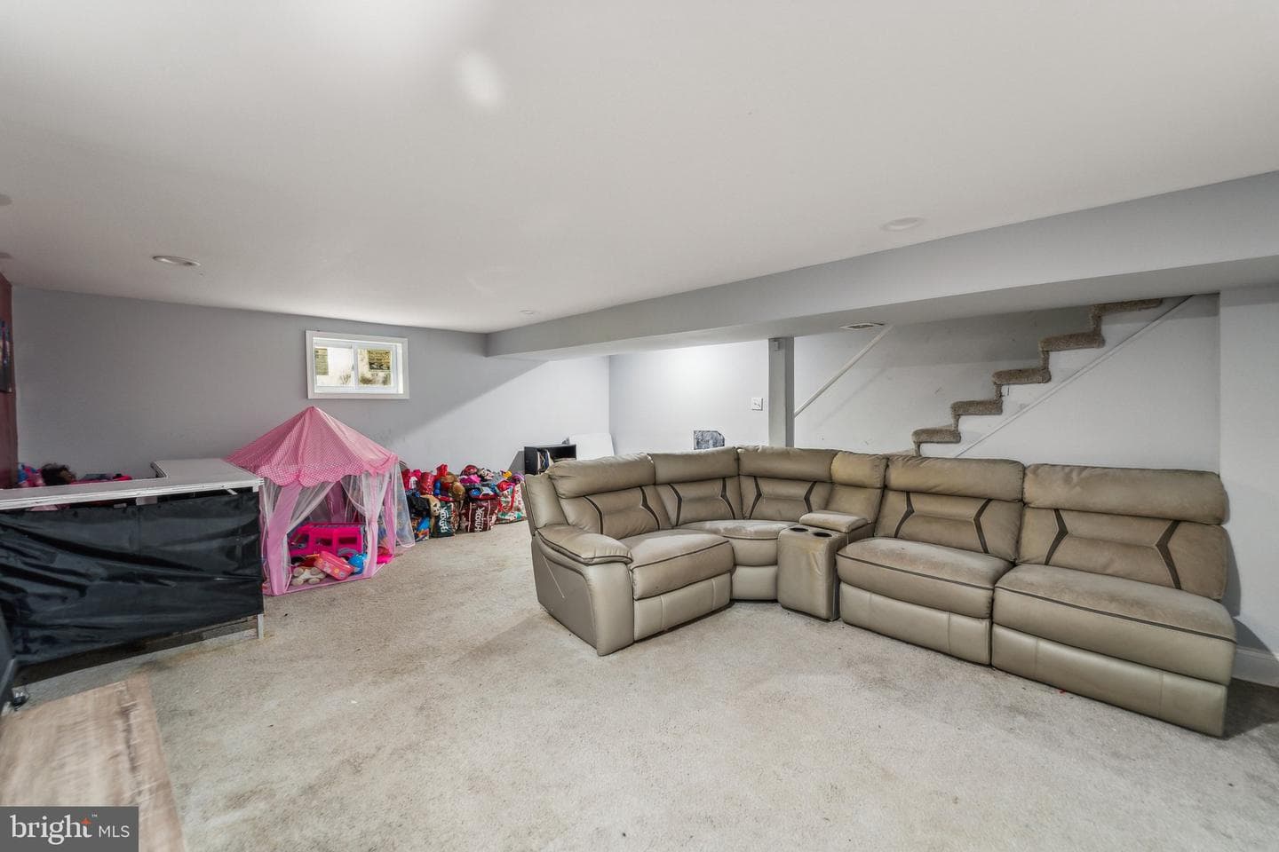 818 Neptune Avenue photo 17