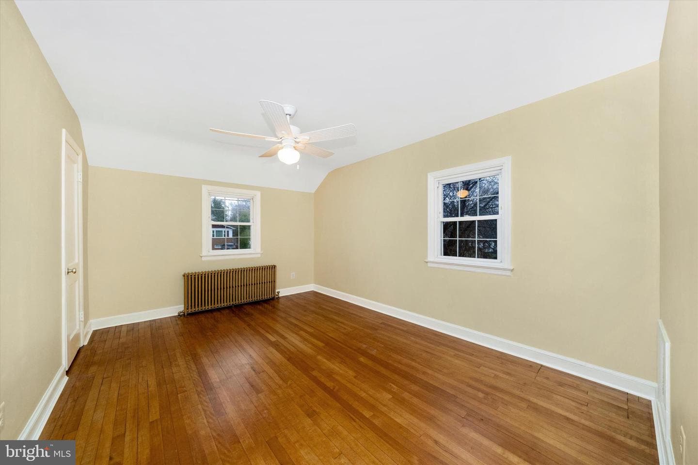 4615 Greenwood Road photo 18