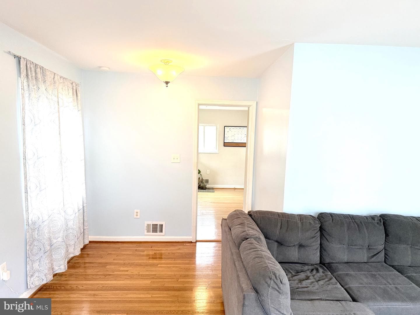 9033 Volta Street photo 4