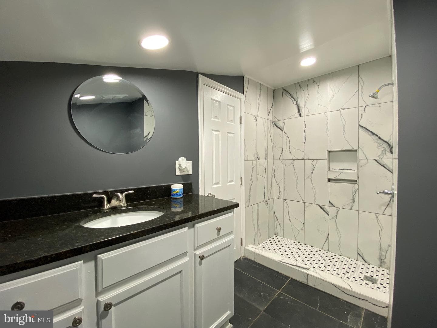 7214 Leona Street photo 22