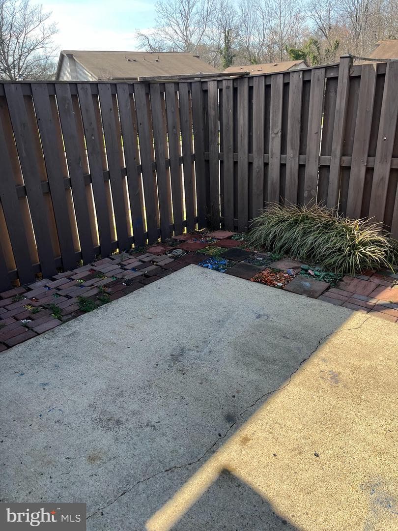 10172 Scotch Hill Drive photo 10
