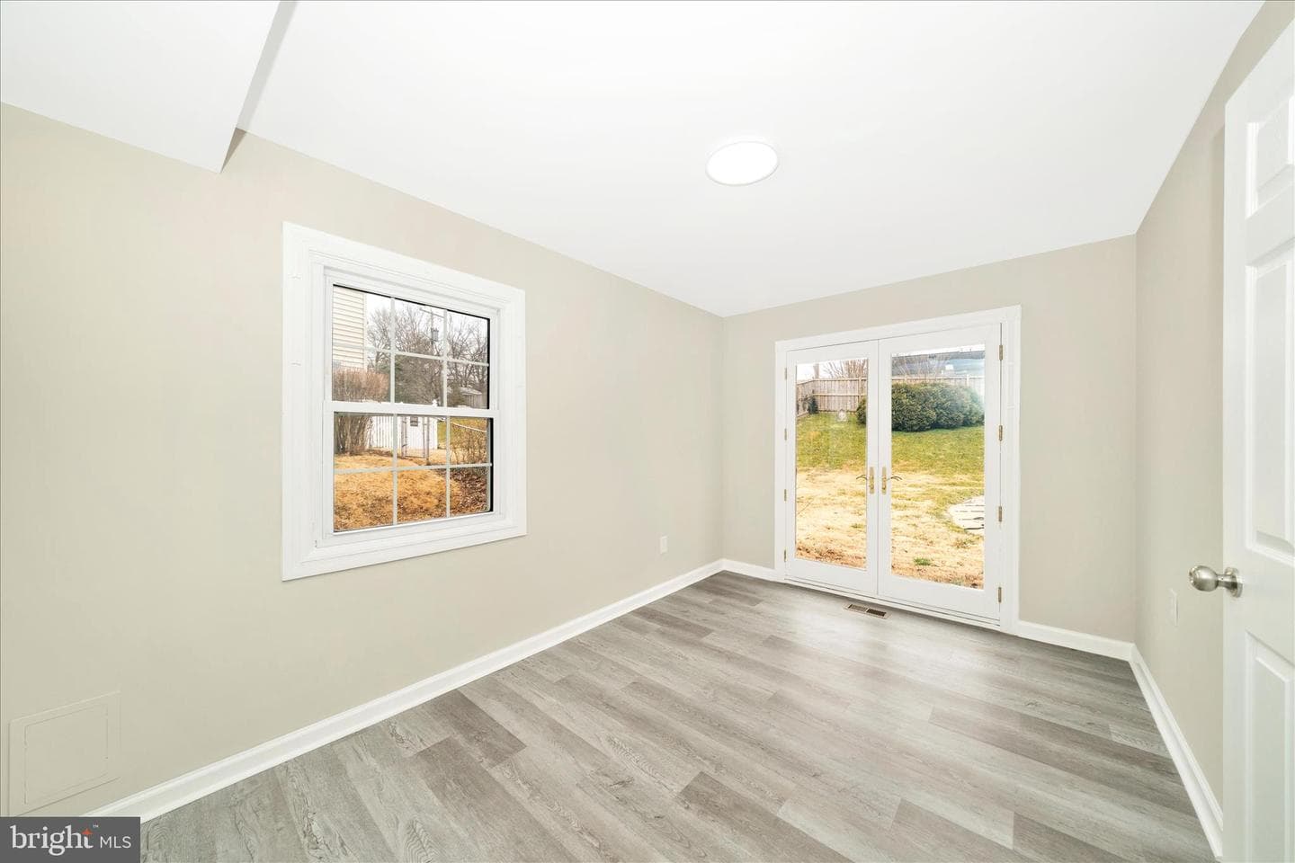 12209 Rolling Hill Lane photo 32