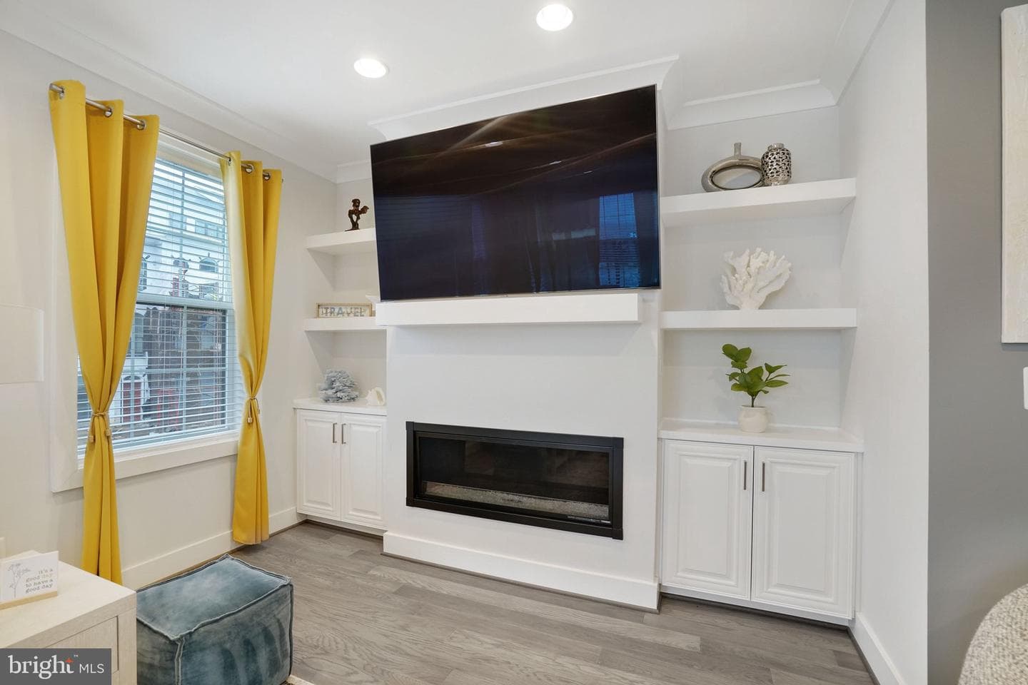 600 Halsey Way photo 10