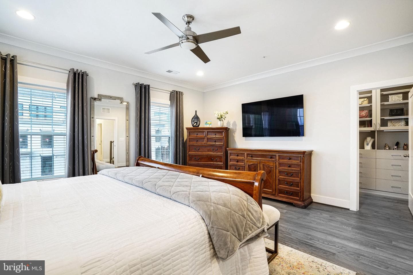 600 Halsey Way photo 27