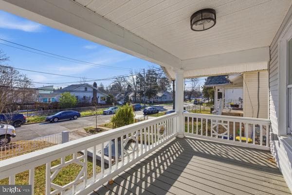 3804 40th Avenue, Brentwood