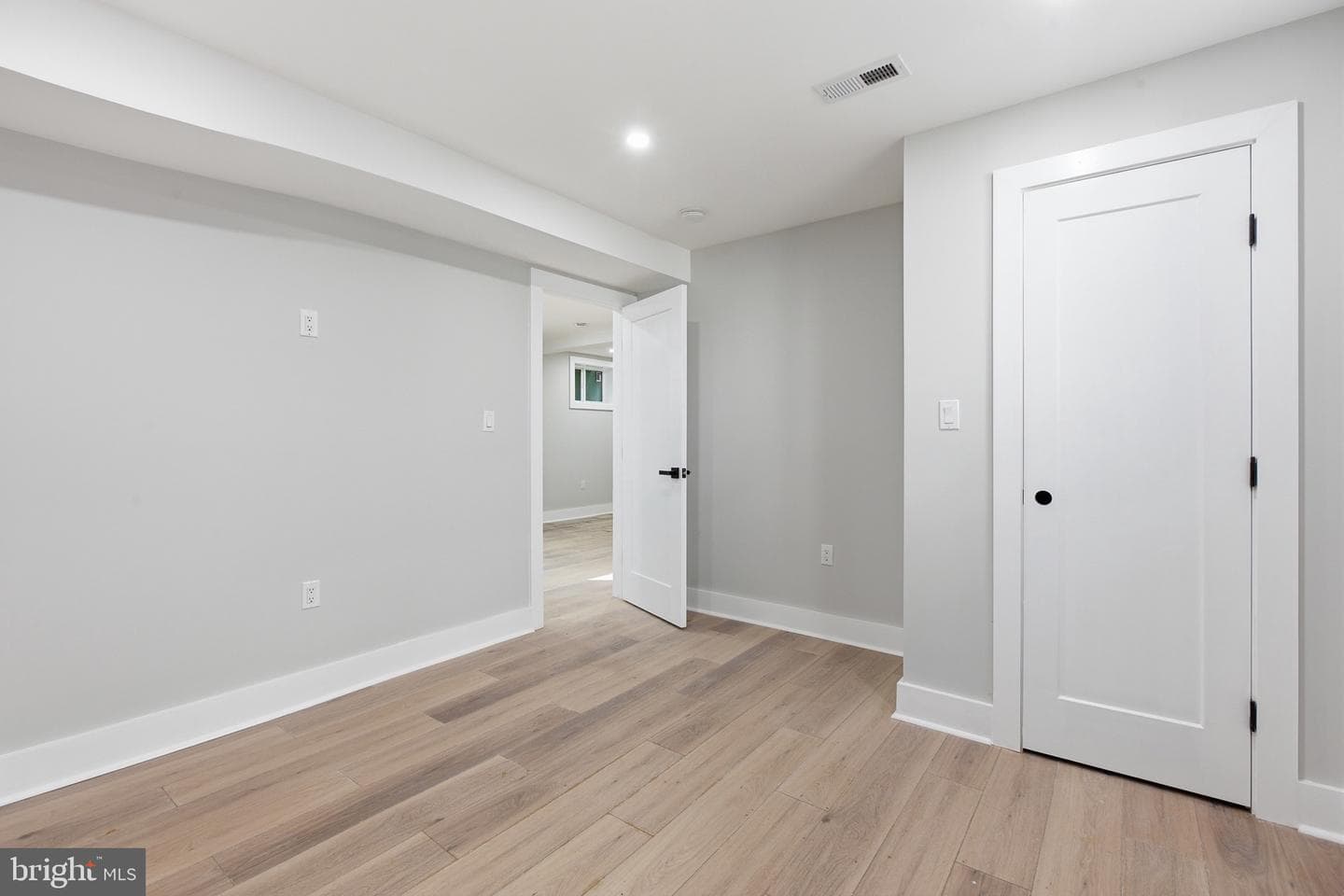 3804 40th Avenue photo 12