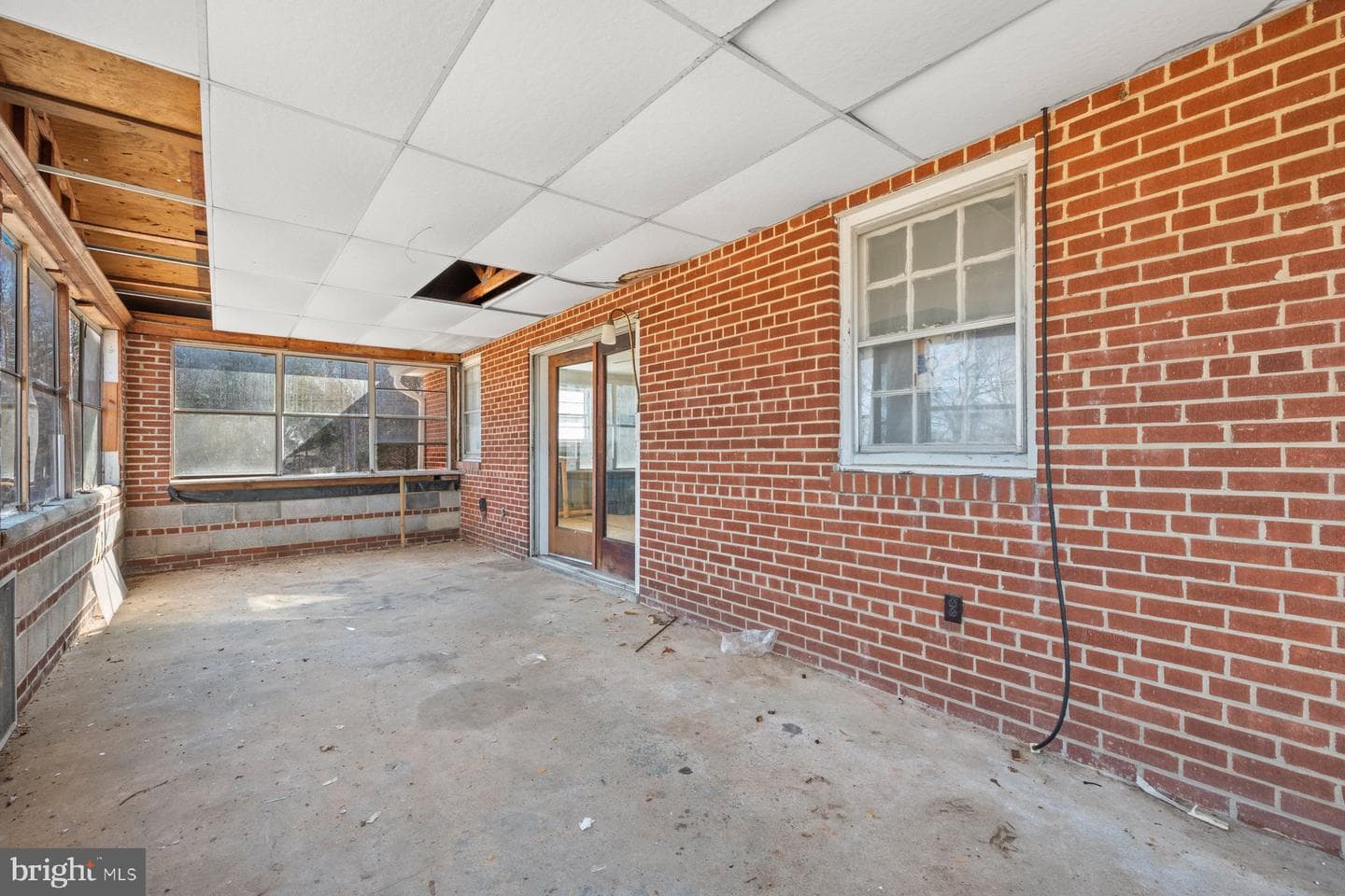 22908 Paul Dunbar Avenue photo 20