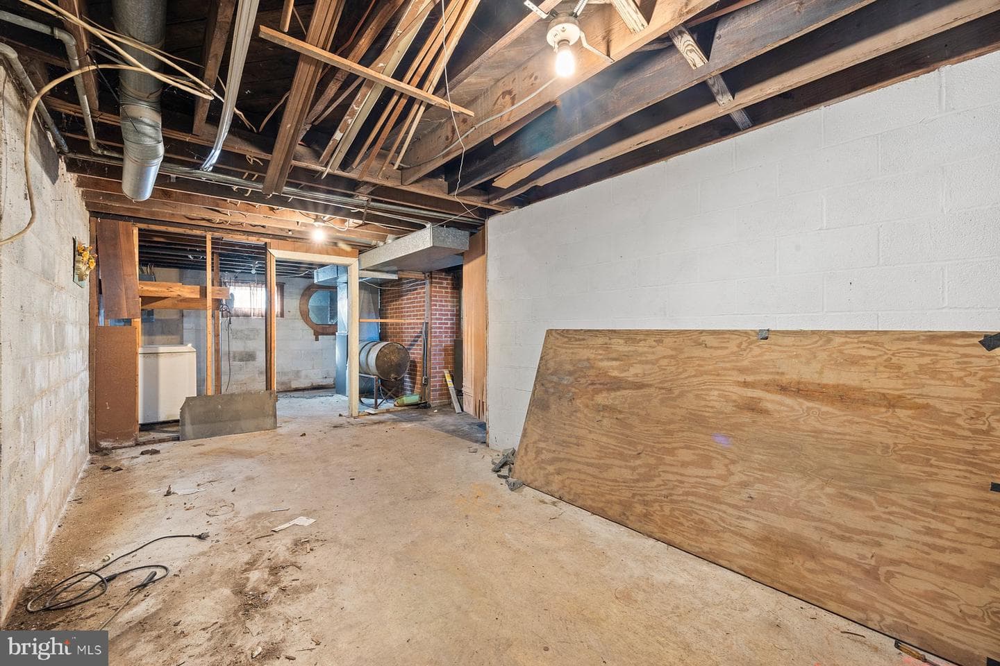 22908 Paul Dunbar Avenue photo 27