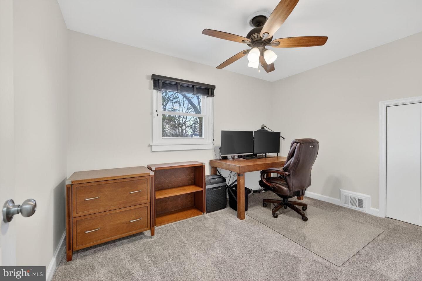 6910 Gateway Boulevard photo 17