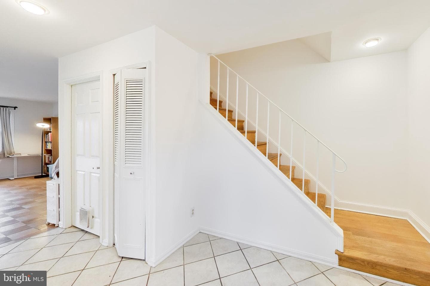 5946 Westchester Park Drive photo 4