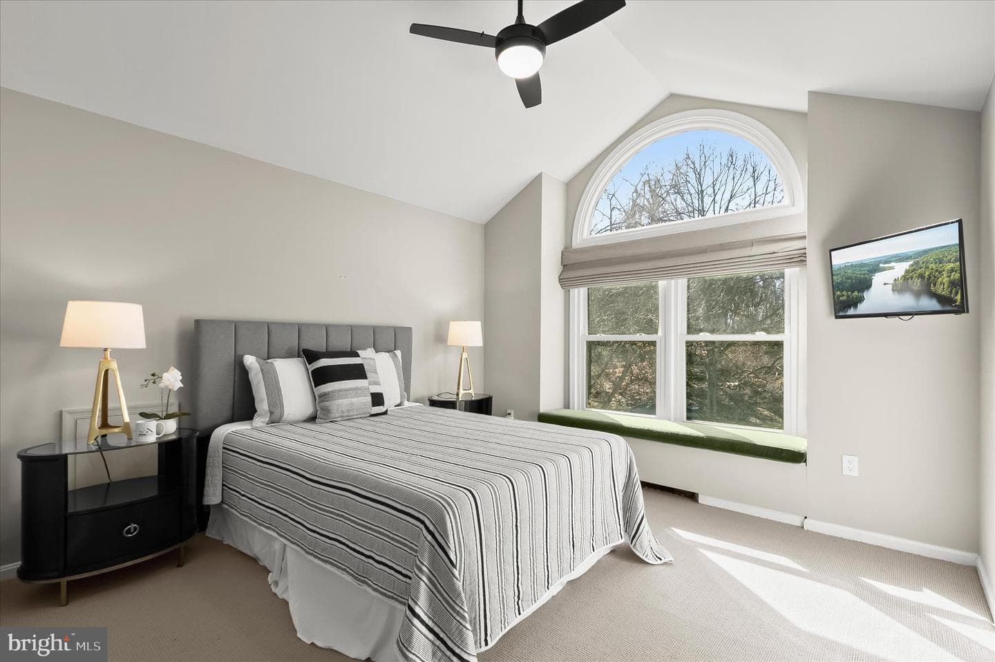 14215 Summit Lane photo 32