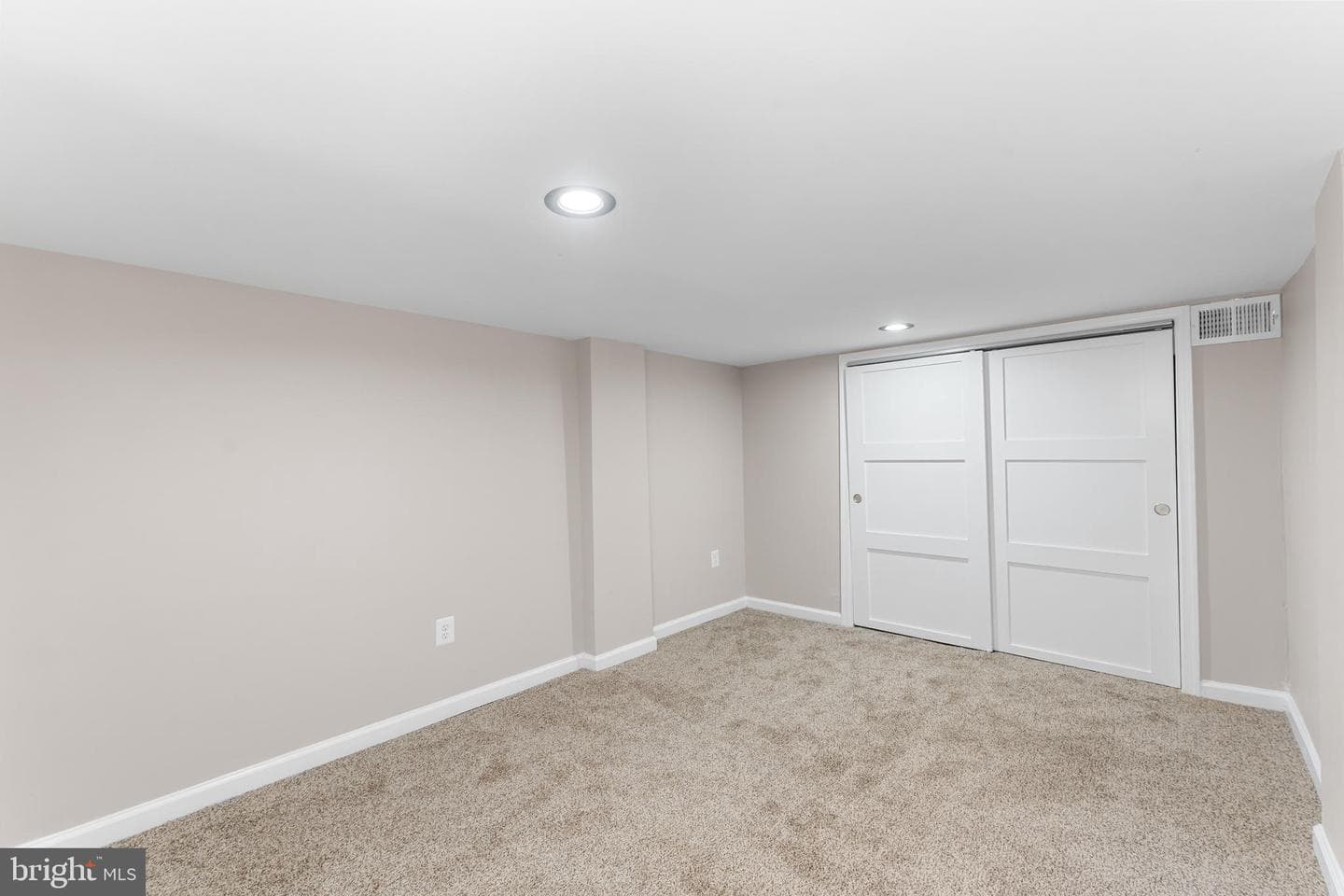 1103 61st Avenue photo 32