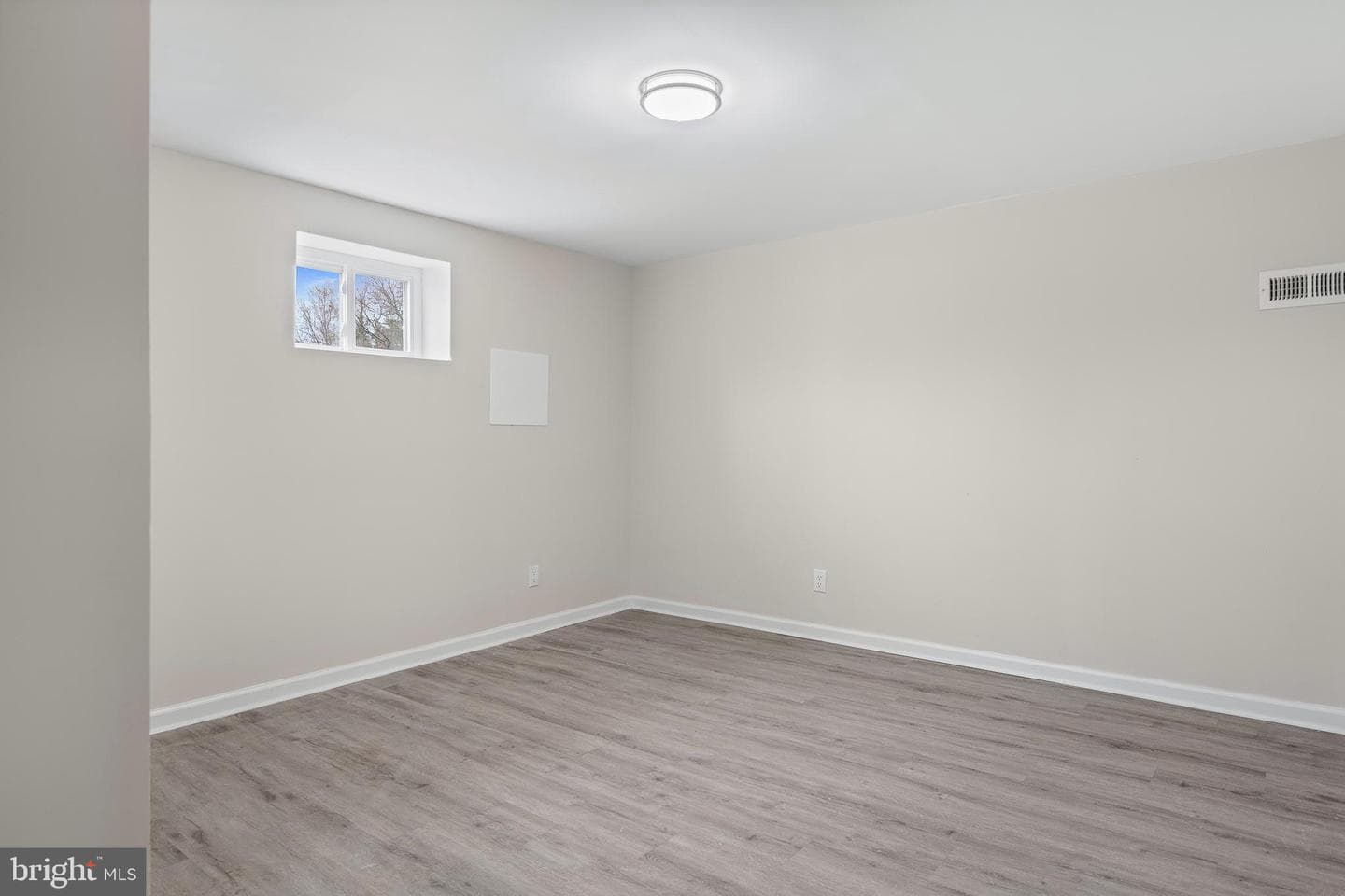 7804 Darcy Road photo 15