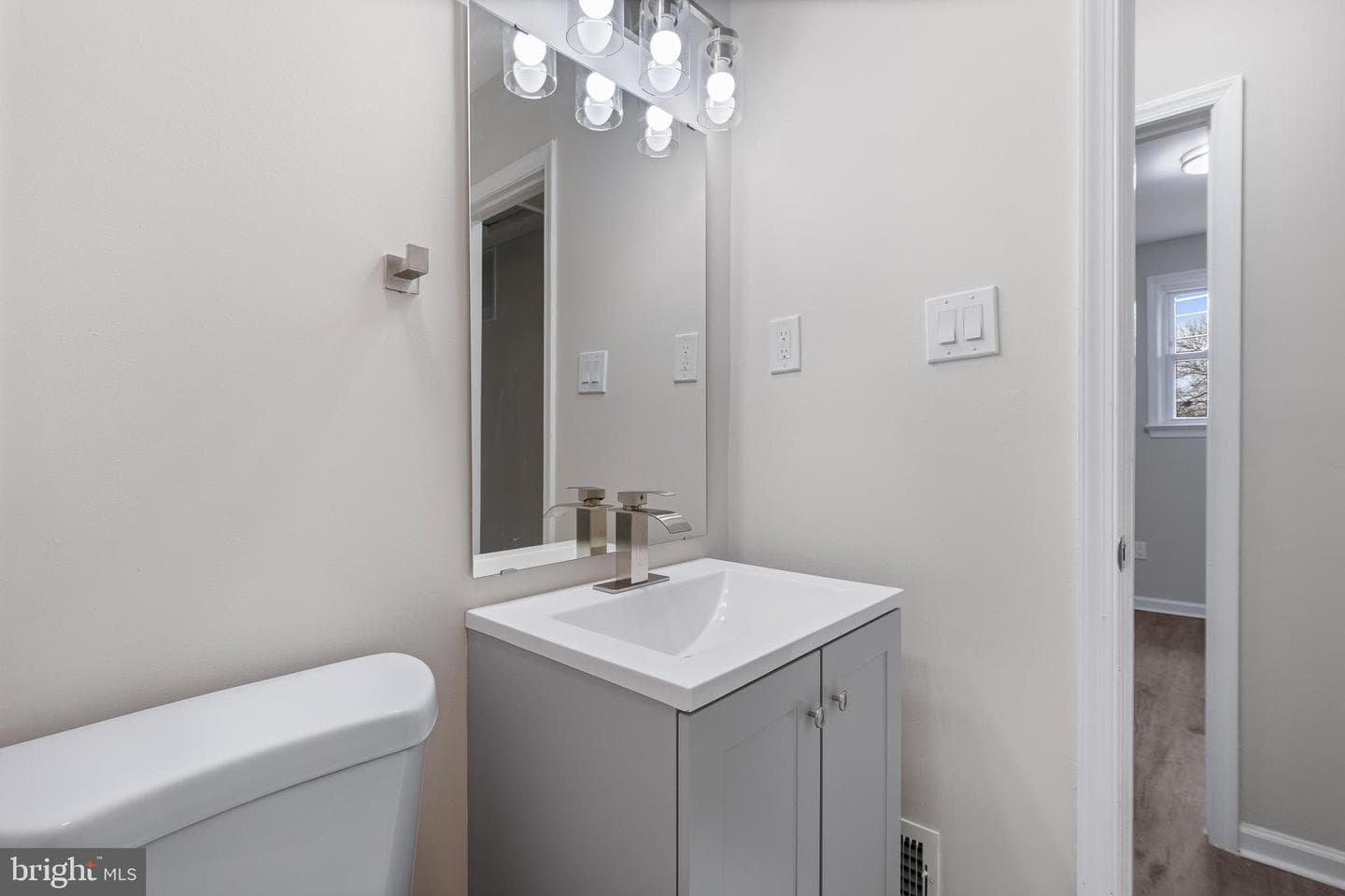 7804 Darcy Road photo 41