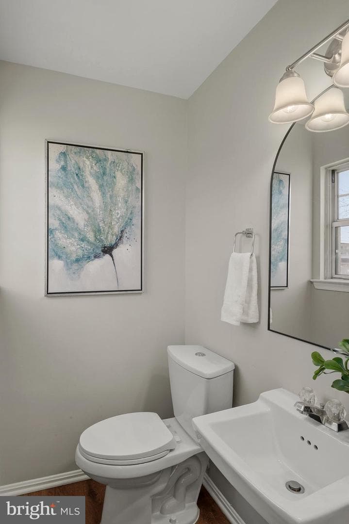 5005 Apache Street photo 14