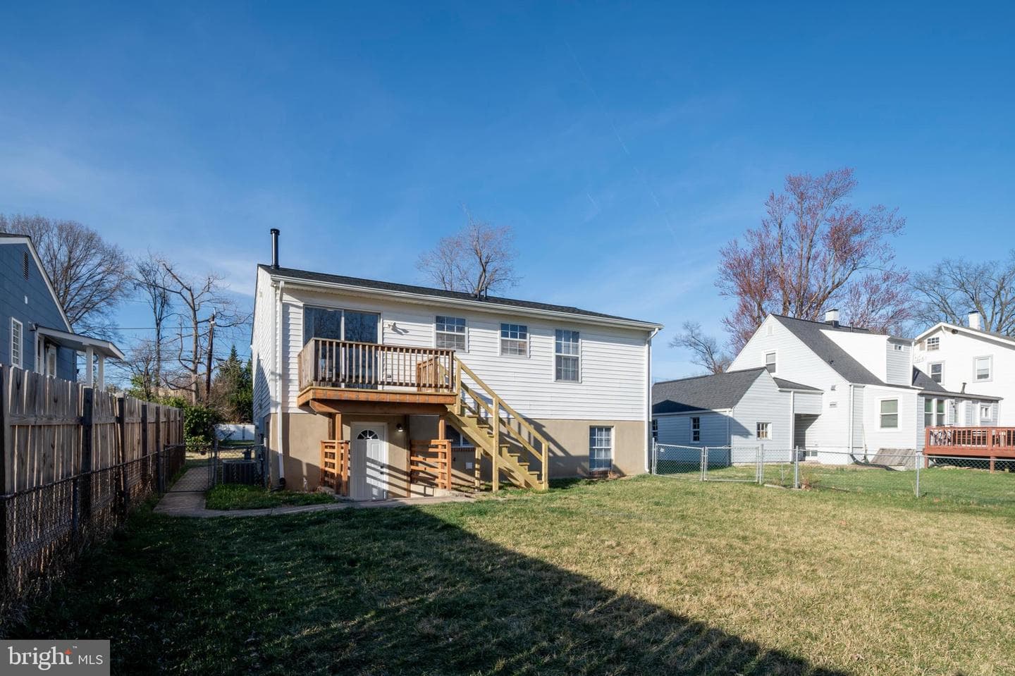 5005 Apache Street photo 32