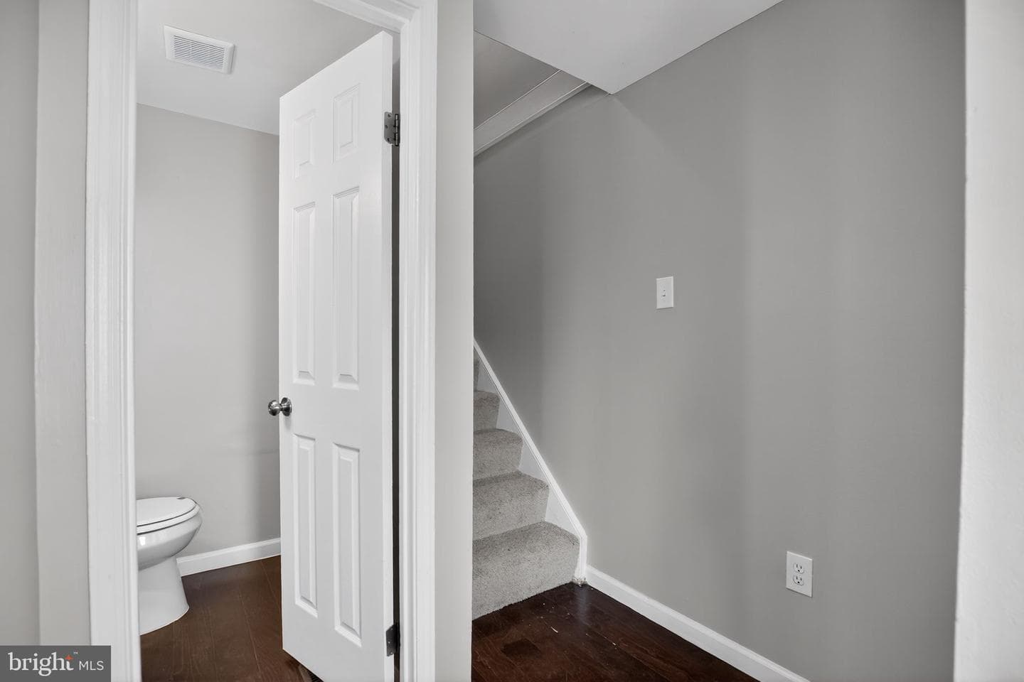 11303 Kettering Circle photo 17