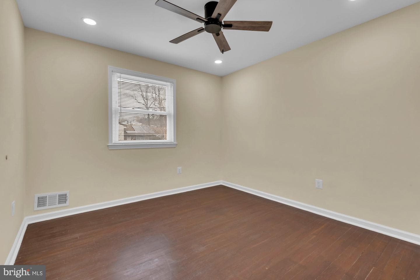 510 Millwoof Drive photo 19