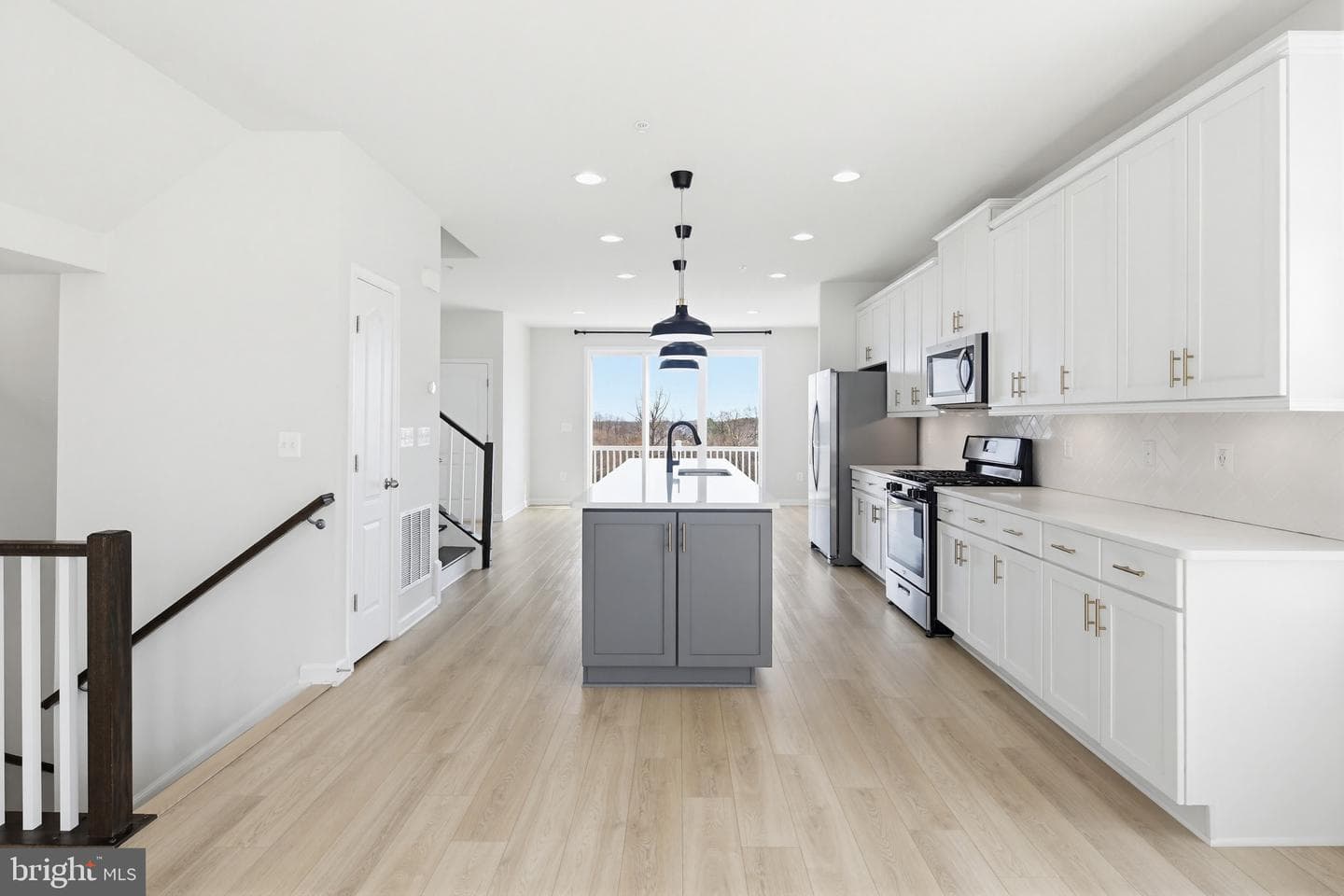 1023 High Point Trl photo 10